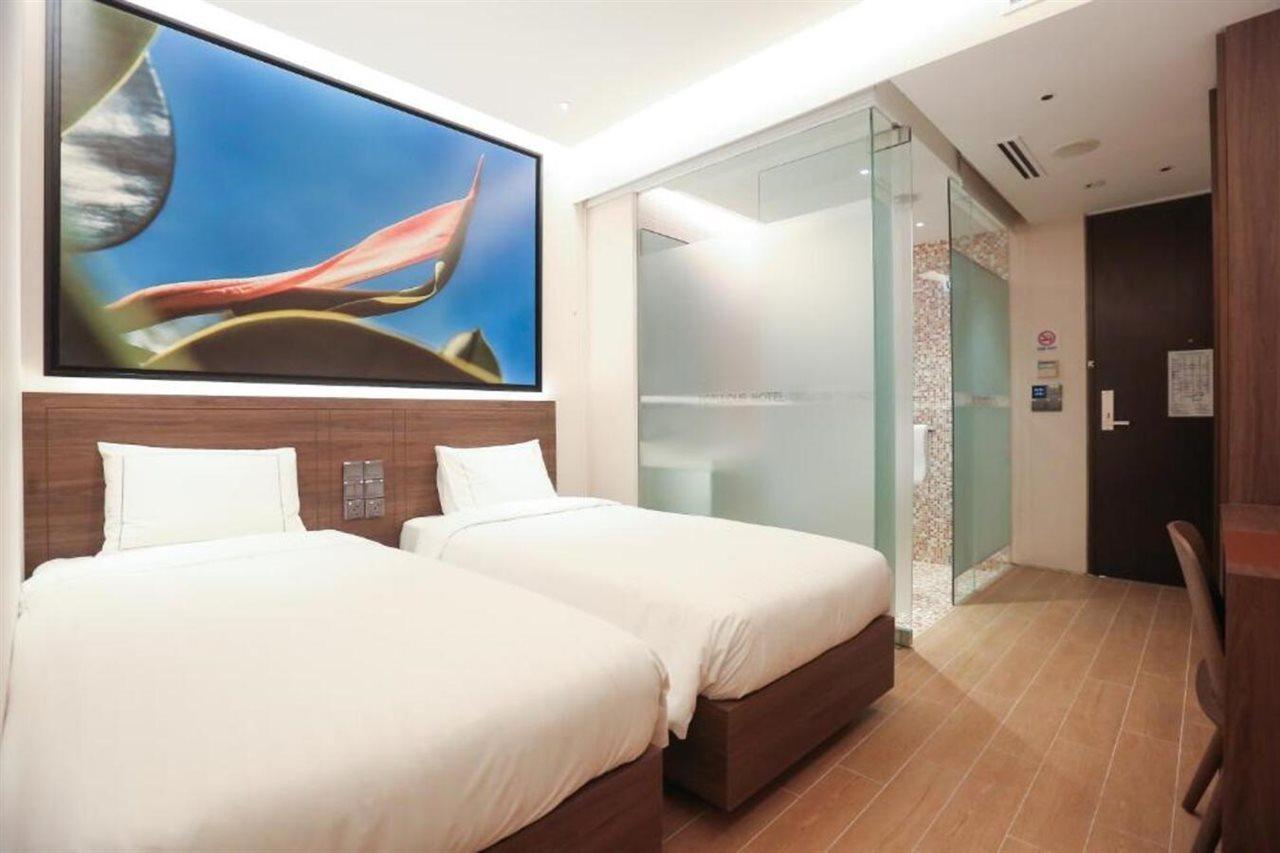 L Hotel At Bugis Ville Singapore Exterior photo